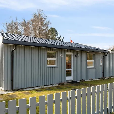 Mysigt Med Annex Nära Hou Och Havet * Hals