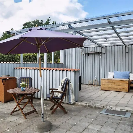 Cosy Holiday-house With Annex Close To The