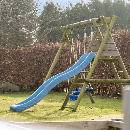 Mysigt Med Annex Nära Hou Och Havet