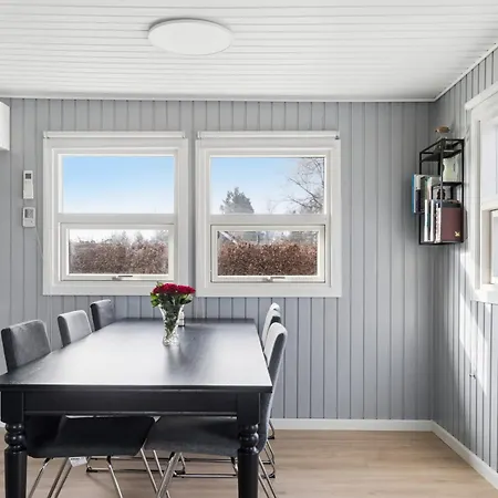 Cosy Holiday-house With Annex Close To The Hals