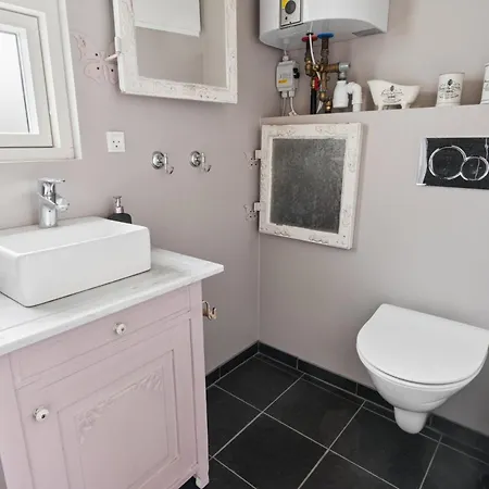 Cosy Holiday-house With Annex Close To The Feriehus Hals